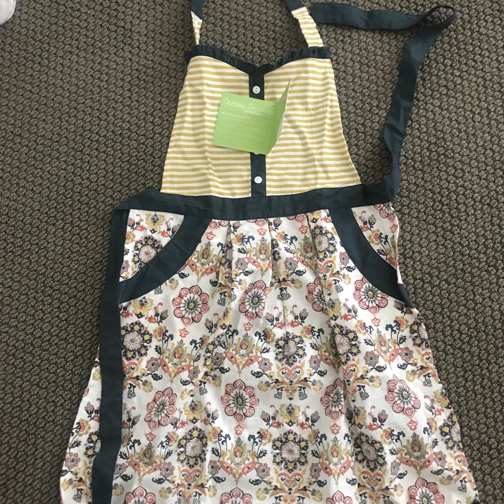 Apron